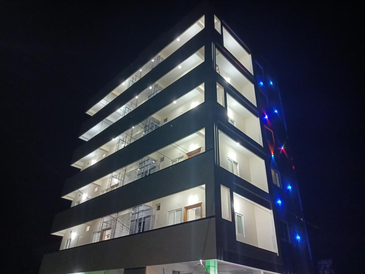 Four Seasons Home Stay Тирупати Екстериор снимка