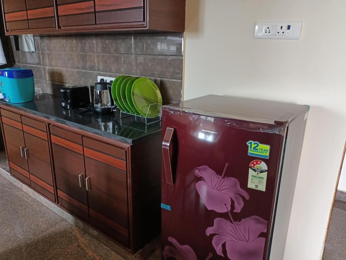 Four Seasons Home Stay Тирупати Екстериор снимка