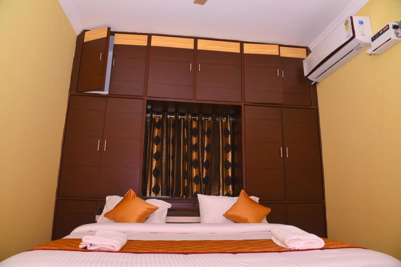 Four Seasons Home Stay Тирупати Екстериор снимка